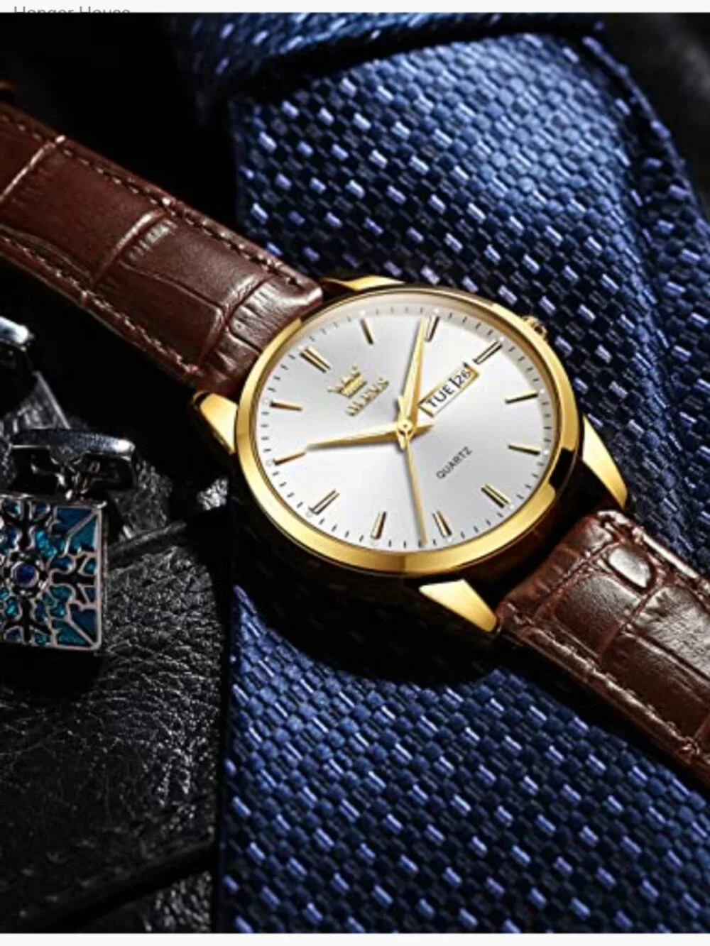 Leather Casual Watch with Date Easy Read Quartz Movement Water Resistant